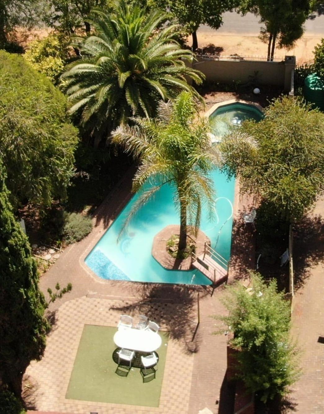 Rusplek Guesthouse And Conference Centre Bloemfontein Exterior photo