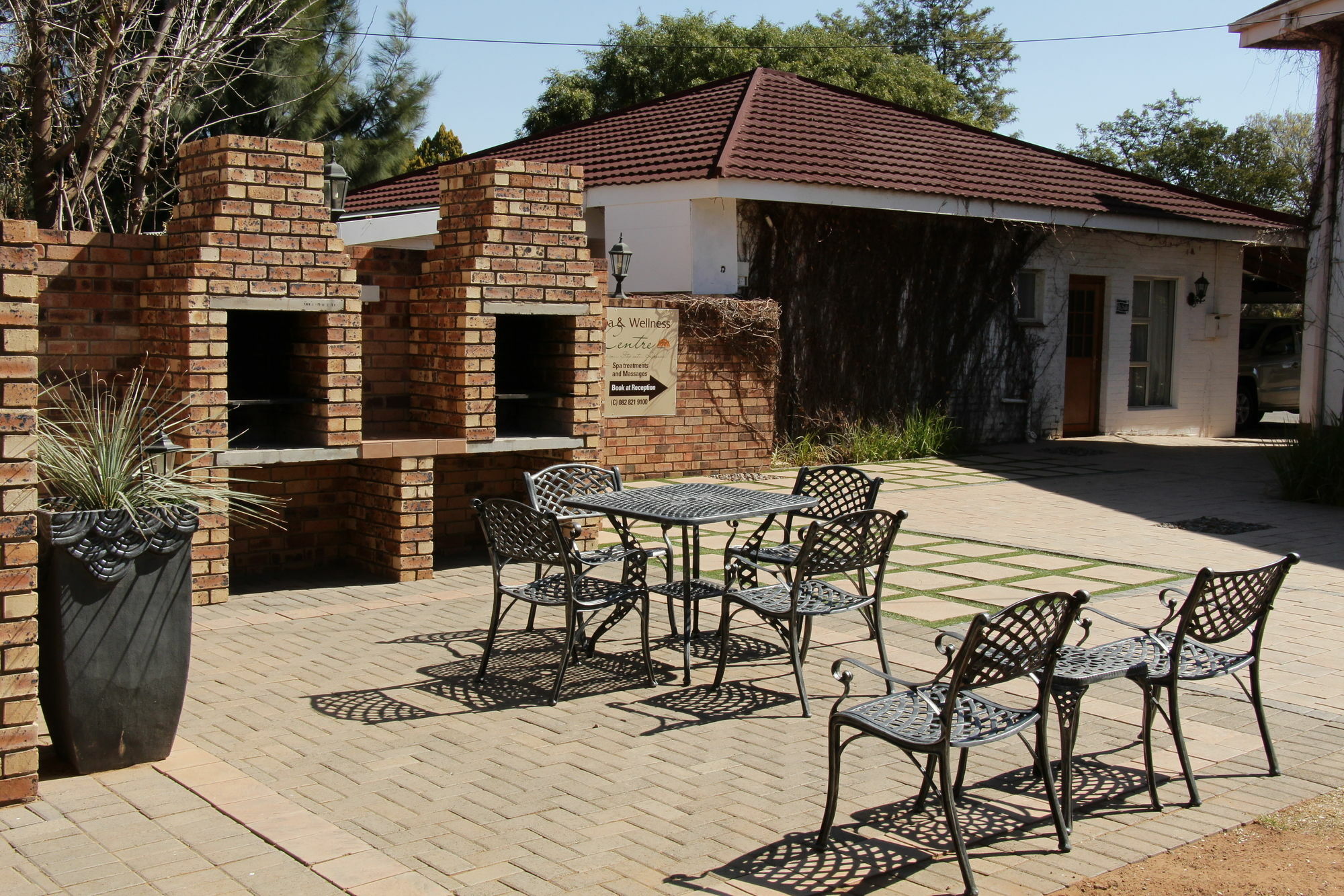Rusplek Guesthouse And Conference Centre Bloemfontein Exterior photo